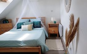 Agreable Duplex Gare